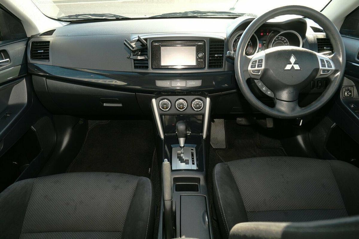 2017 Mitsubishi Lancer ES Sport CF