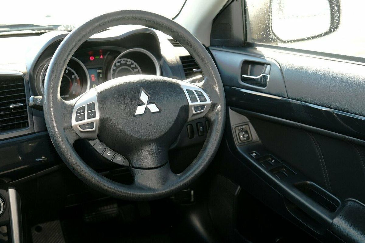 2017 Mitsubishi Lancer ES Sport CF