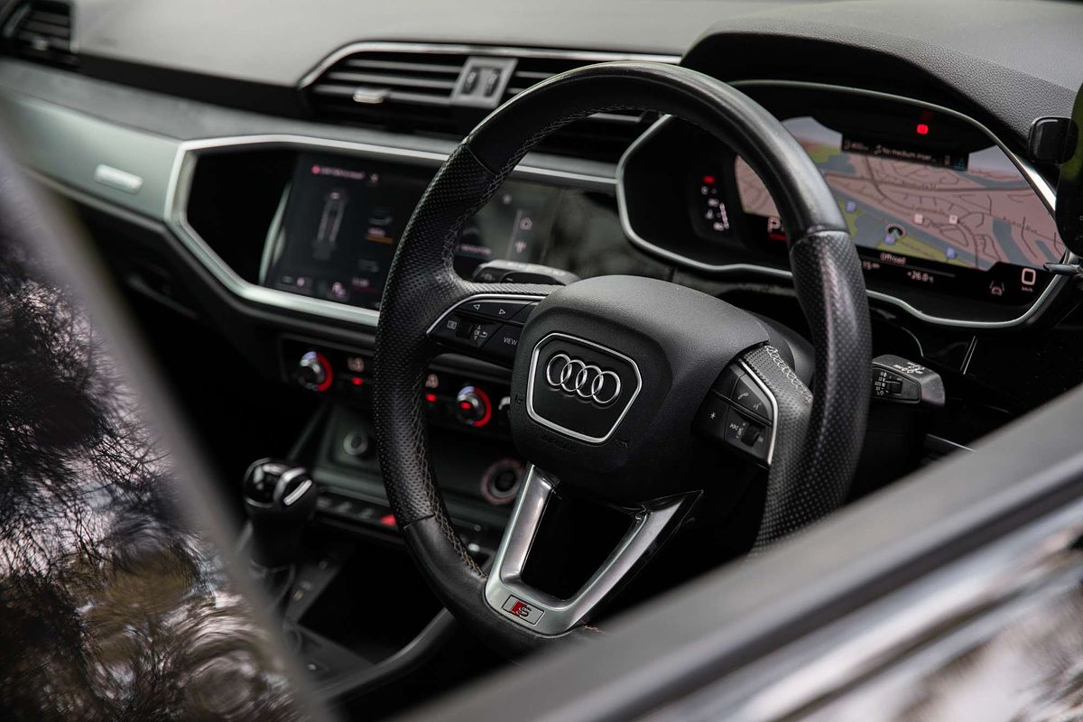 2021 Audi Q3 40 TFSI F3