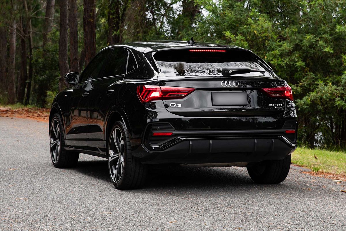2021 Audi Q3 40 TFSI F3
