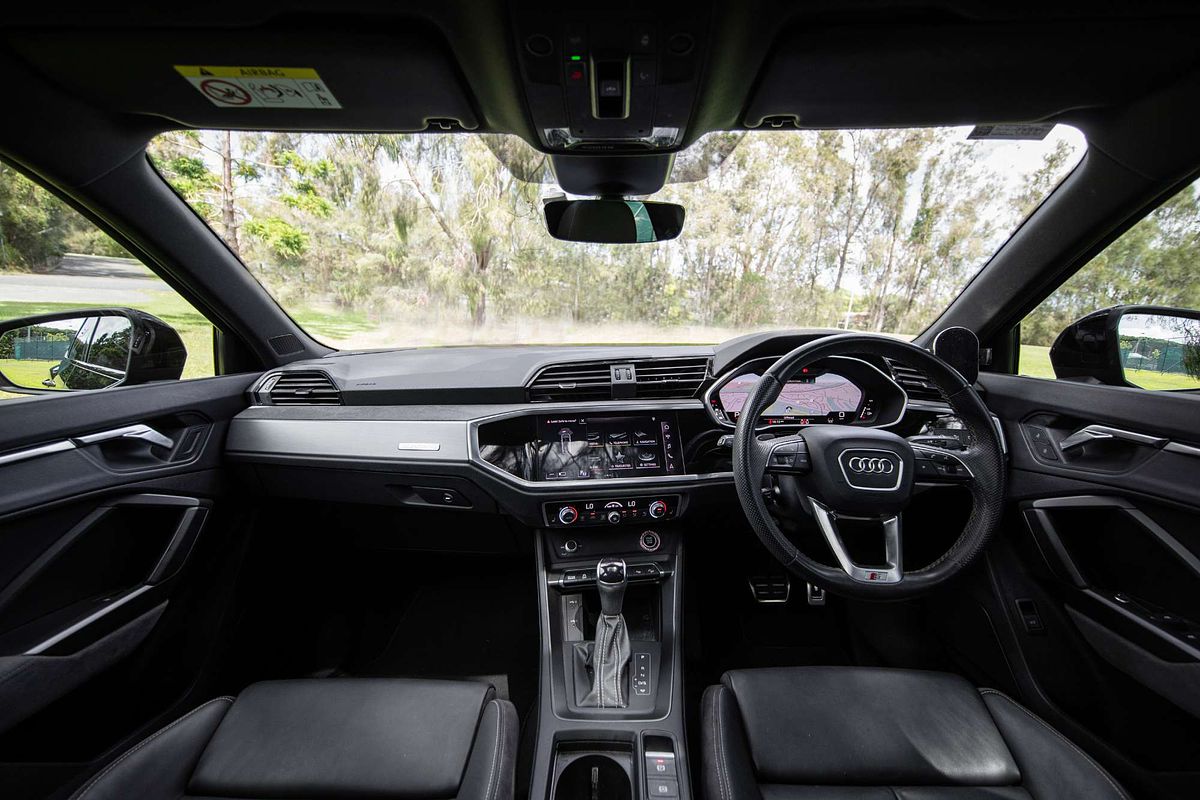 2021 Audi Q3 40 TFSI F3