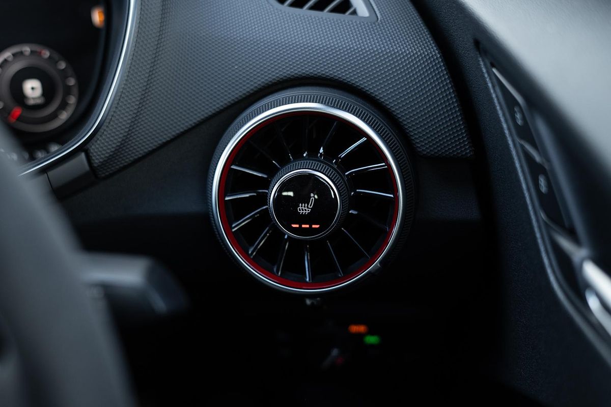 2022 Audi TT RS FV