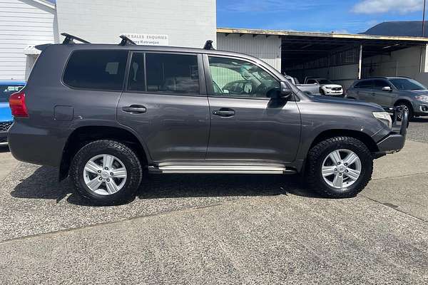 2013 Toyota Landcruiser GXL VDJ200R