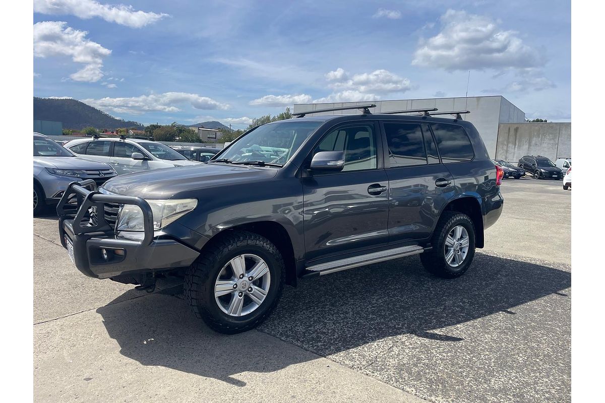 2013 Toyota Landcruiser GXL VDJ200R