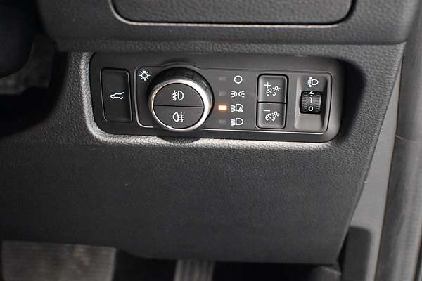 2023 Ford Everest Sport