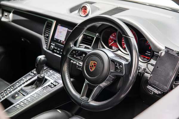 2018 Porsche Macan GTS 95B