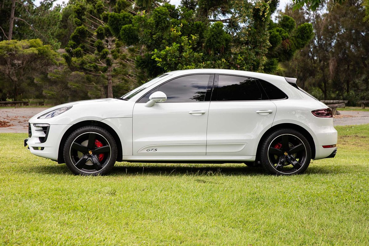 2018 Porsche Macan GTS 95B