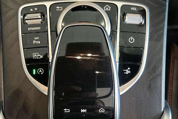 2022 Mercedes-Benz C-Class C200 C205