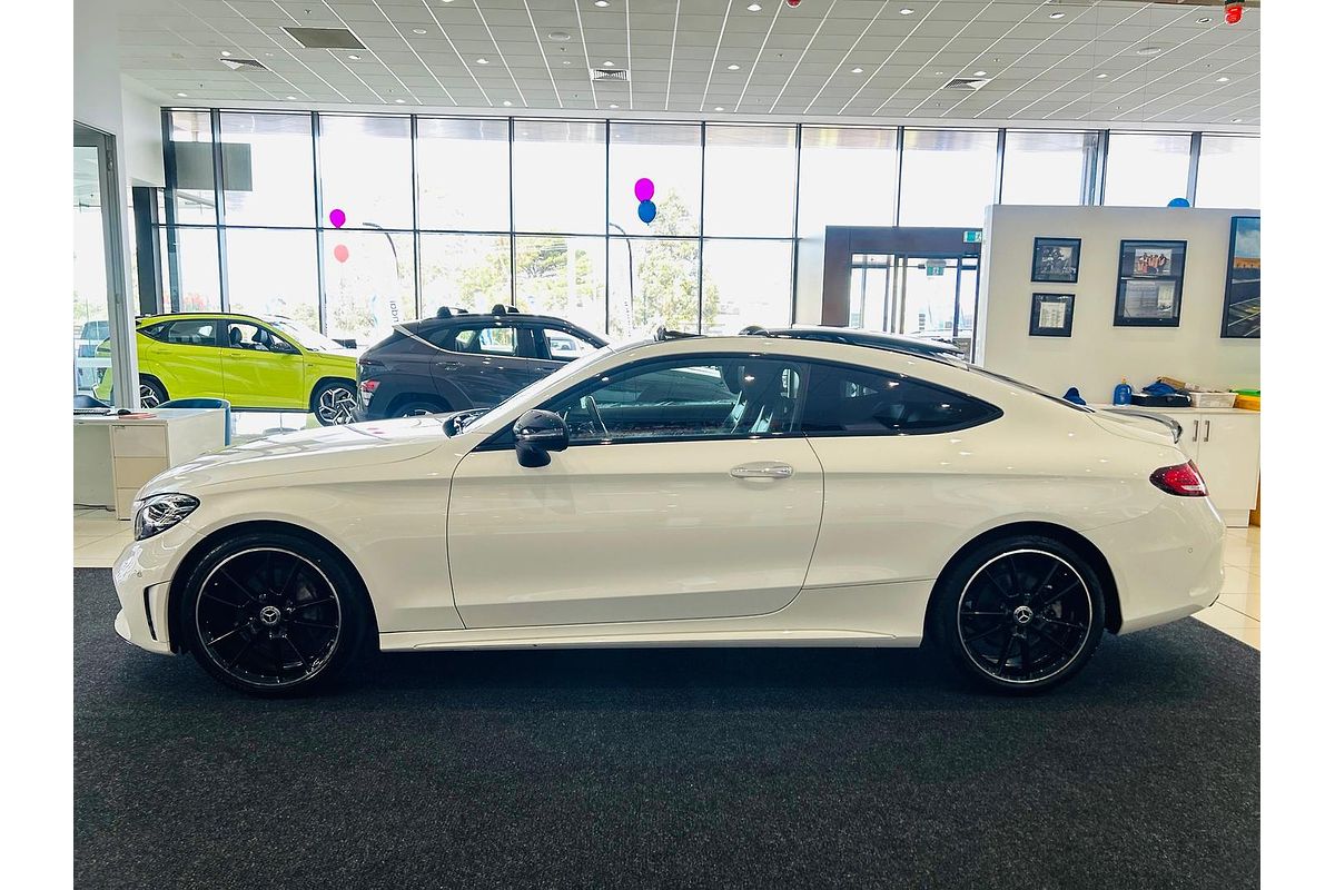 2022 Mercedes-Benz C-Class C200 C205