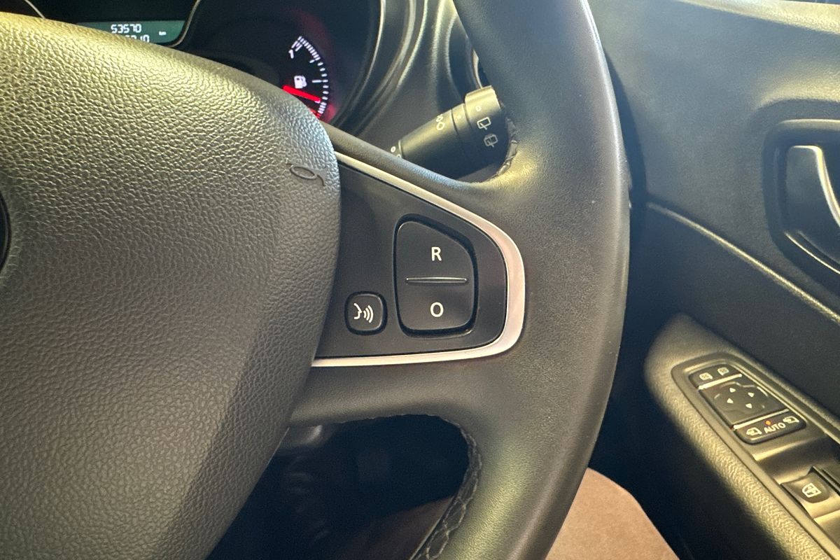 2018 Renault Captur Zen J87