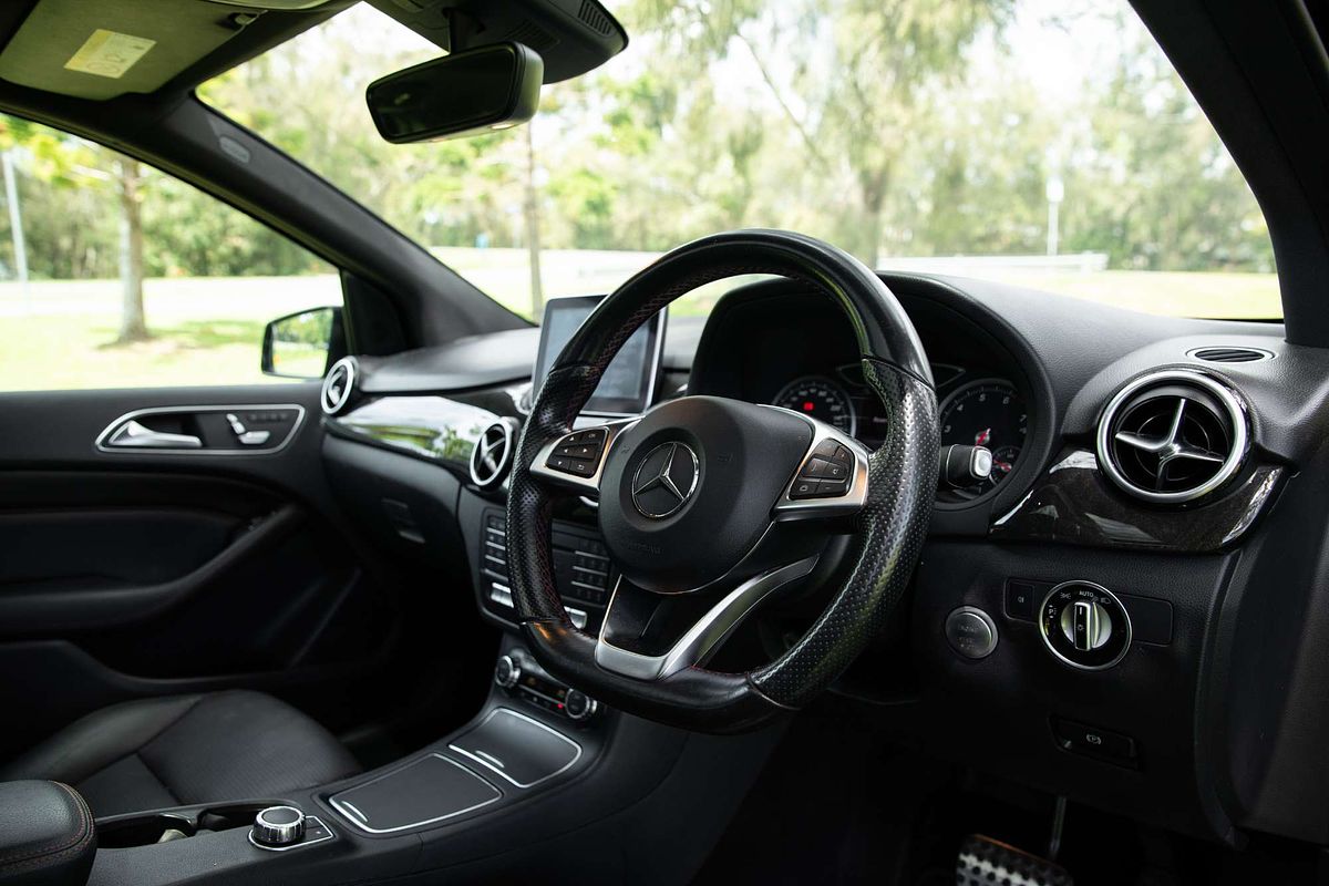 2015 Mercedes-Benz B-Class B250 W246