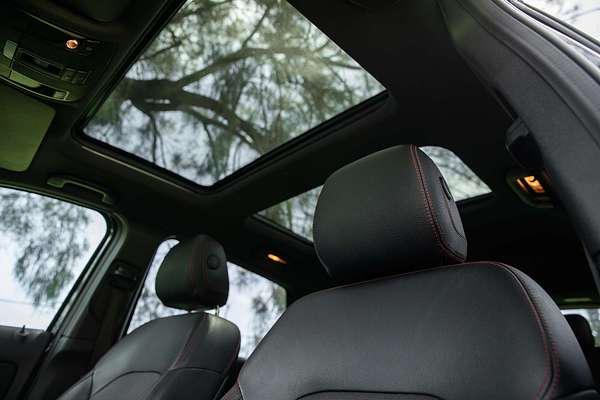 2015 Mercedes-Benz B-Class B250 W246