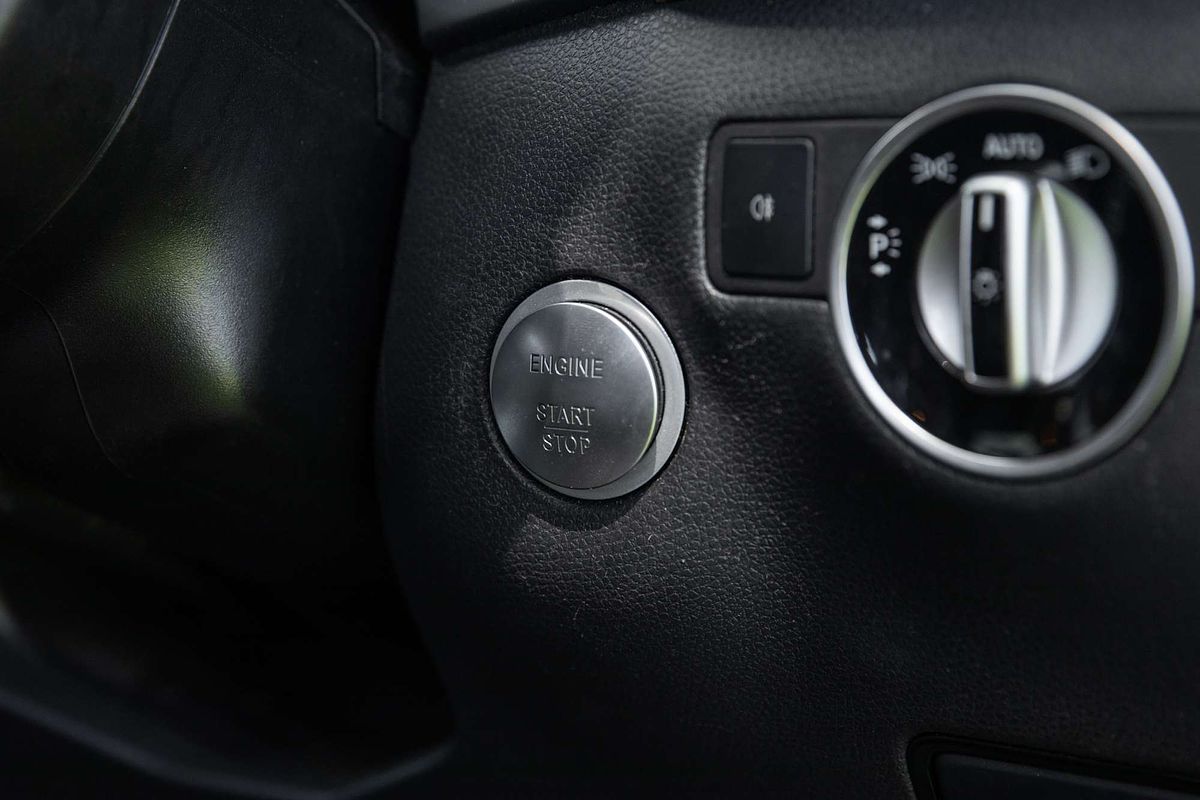 2015 Mercedes-Benz B-Class B250 W246