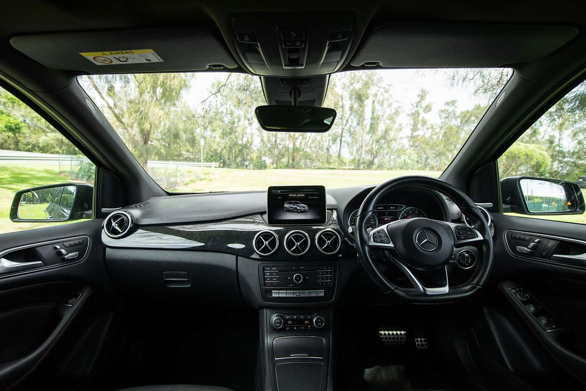 2015 Mercedes-Benz B-Class B250 W246