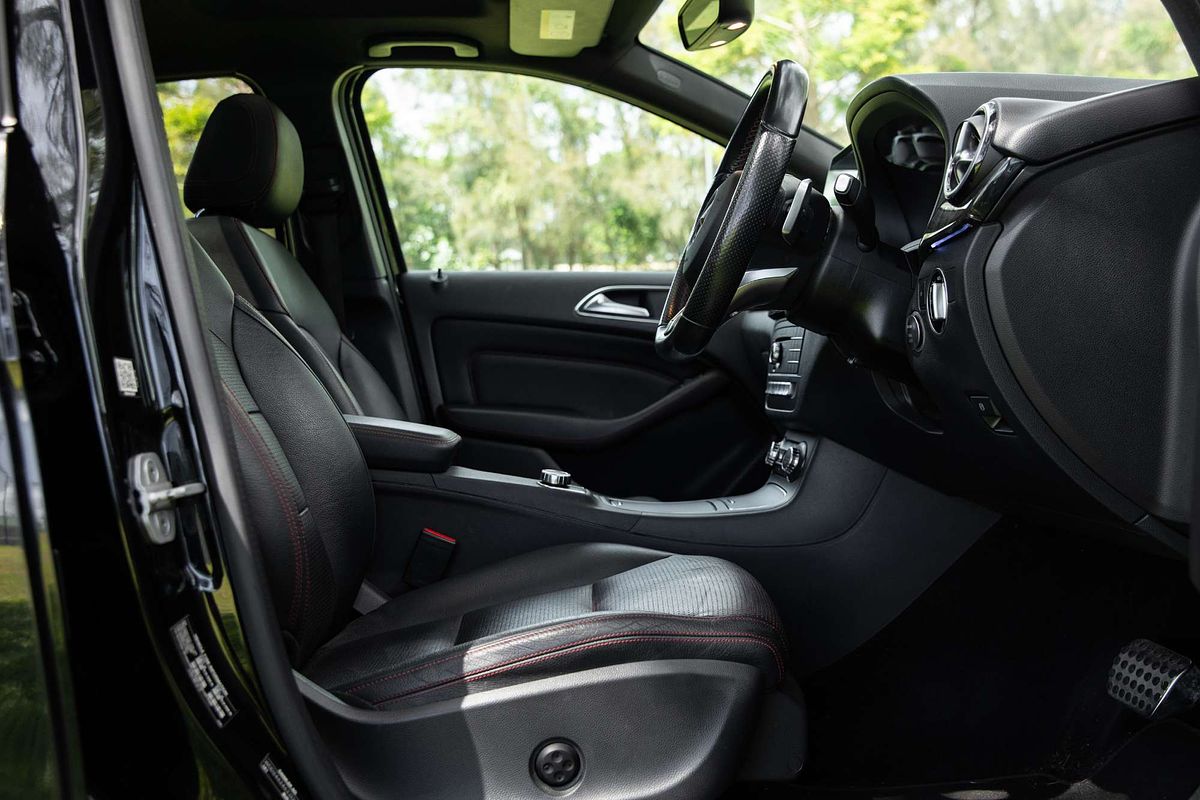 2015 Mercedes-Benz B-Class B250 W246