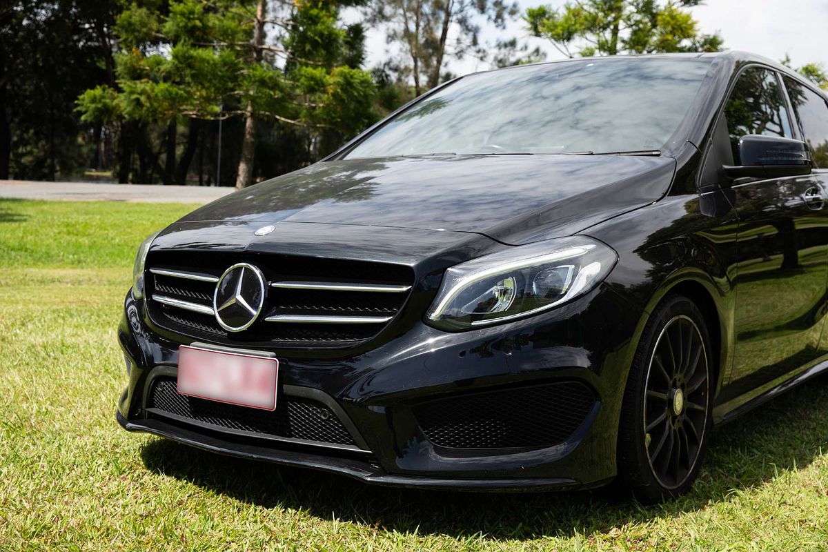 2015 Mercedes-Benz B-Class B250 W246