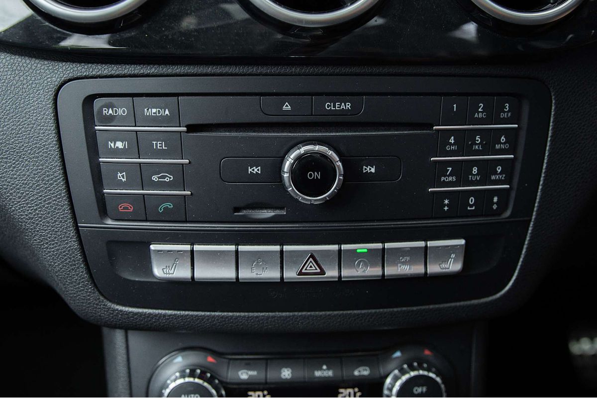 2015 Mercedes-Benz B-Class B250 W246