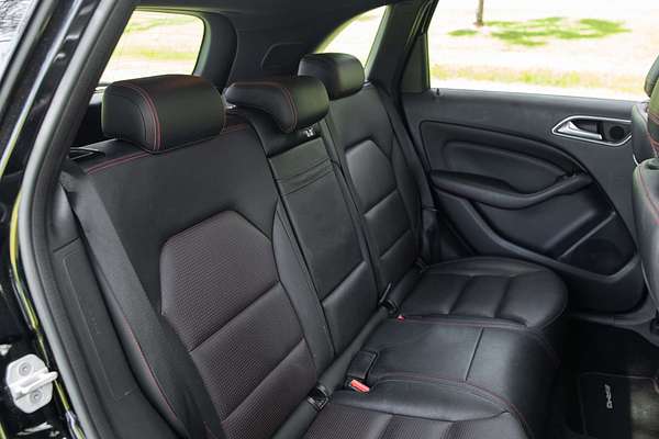 2015 Mercedes-Benz B-Class B250 W246