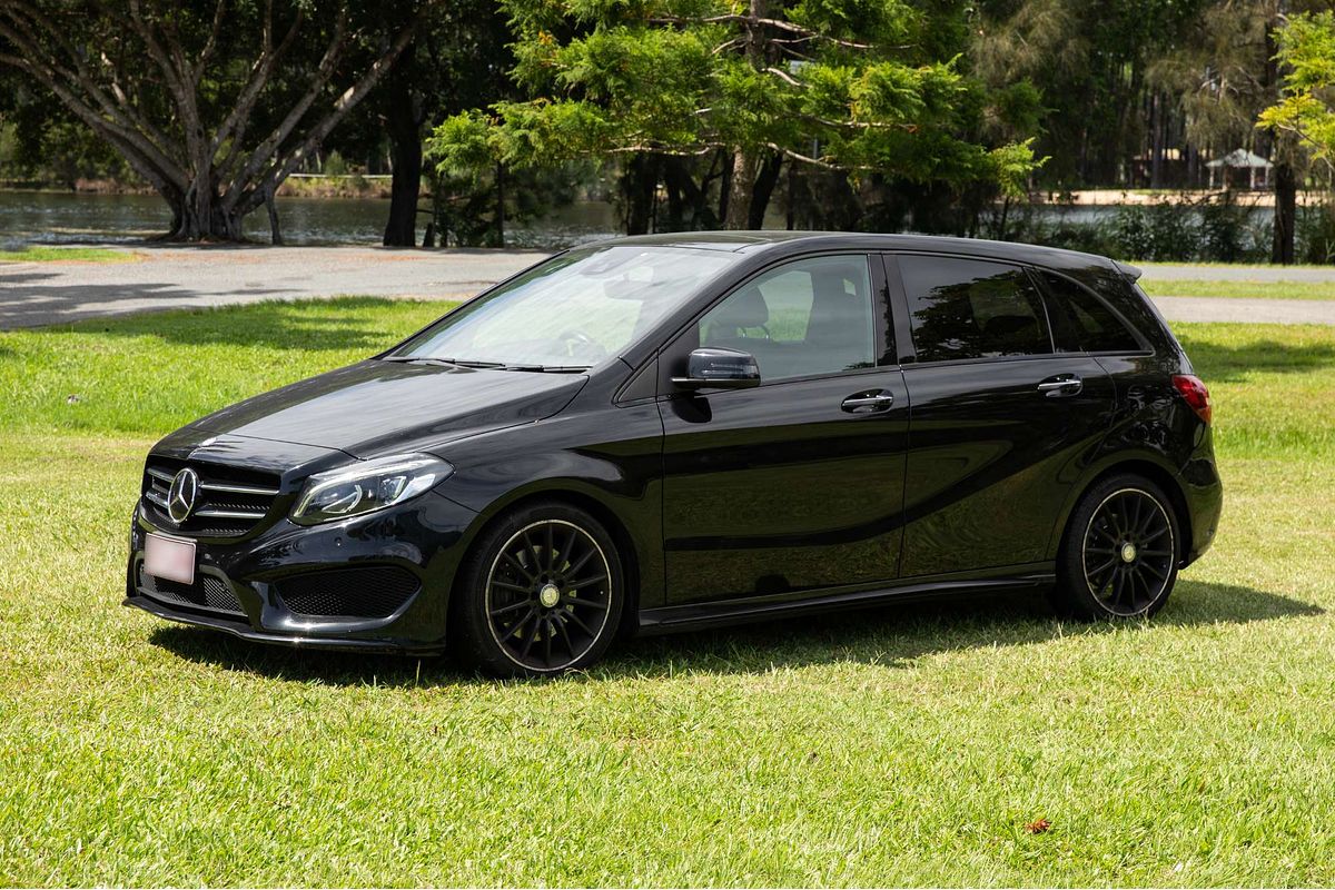 2015 Mercedes-Benz B-Class B250 W246