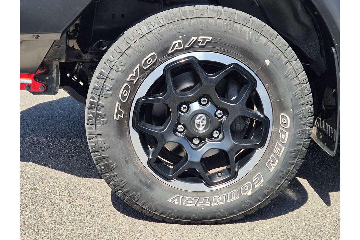 2020 Toyota Hilux Rugged X GUN126R 4X4