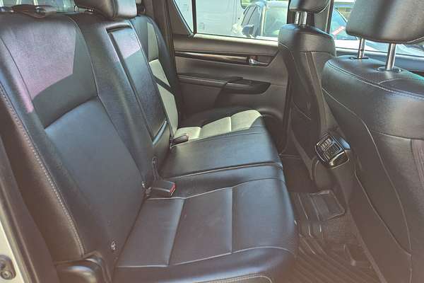 2020 Toyota Hilux Rugged X GUN126R 4X4