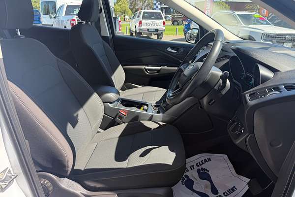 2019 Ford Escape Ambiente ZG