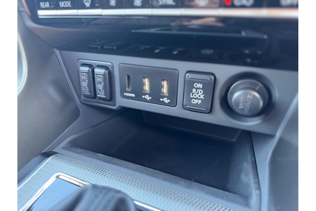2024 Mitsubishi Pajero Sport GSR QG
