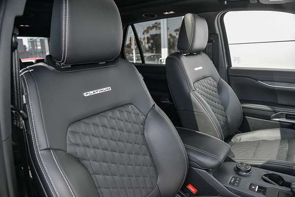 2024 Ford Everest Platinum