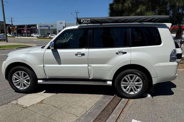 2016 Mitsubishi Pajero GLX NX