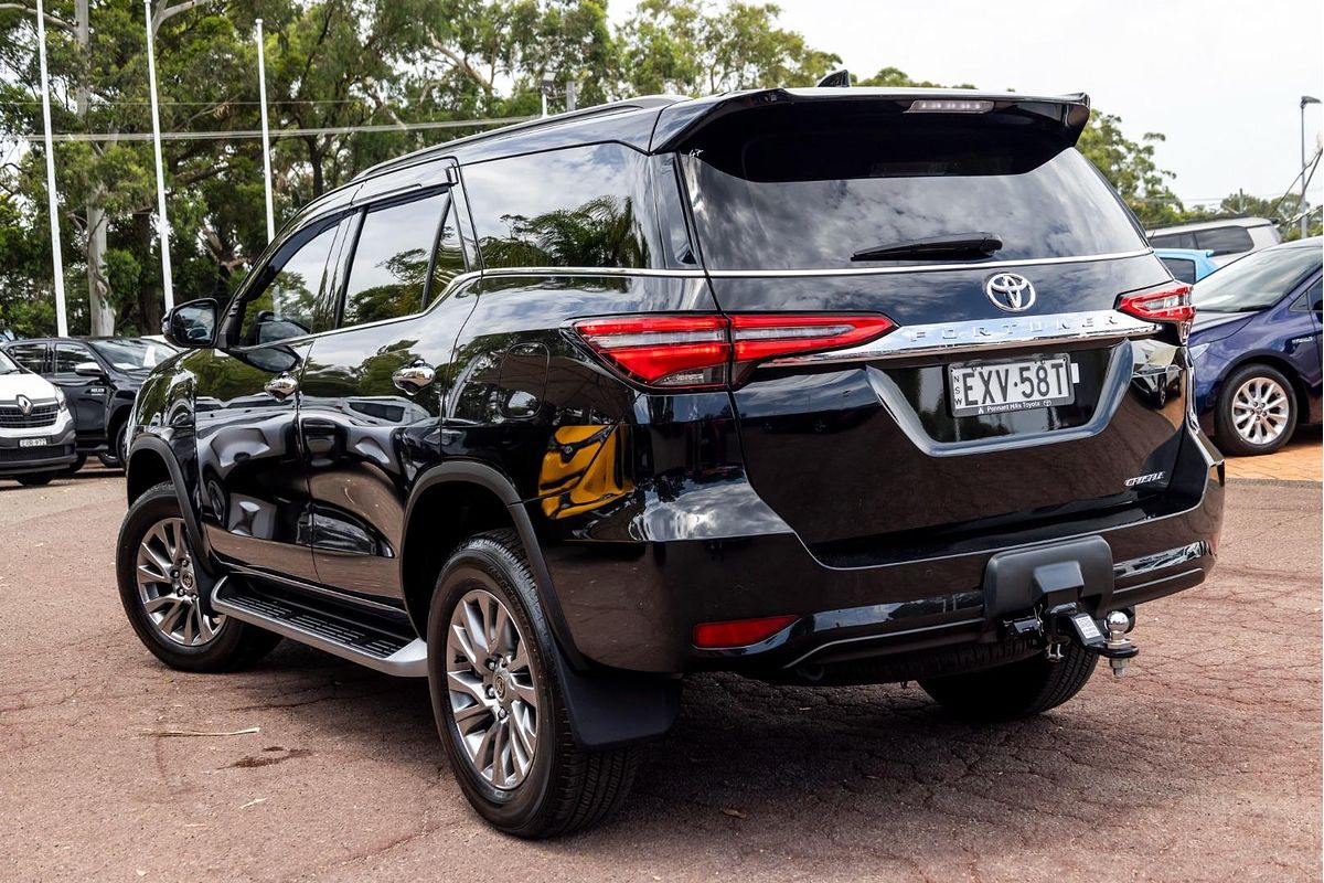 2023 Toyota Fortuner Crusade GUN156R
