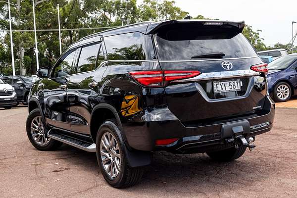 2023 Toyota Fortuner Crusade GUN156R
