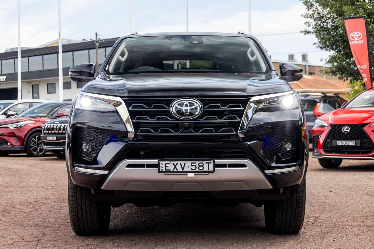 2023 Toyota Fortuner Crusade GUN156R