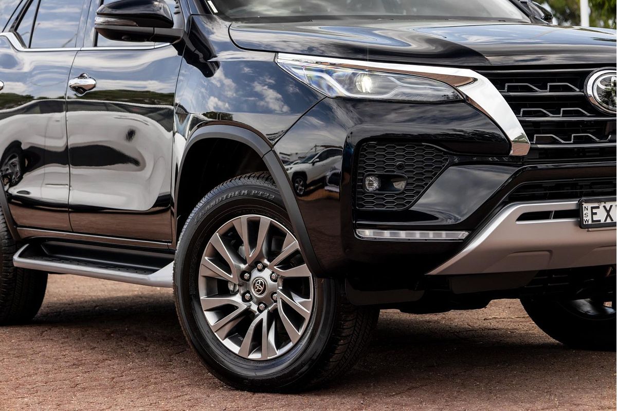 2023 Toyota Fortuner Crusade GUN156R