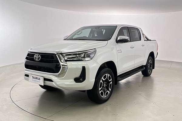 2023 Toyota Hilux SR5 GUN126R 4X4
