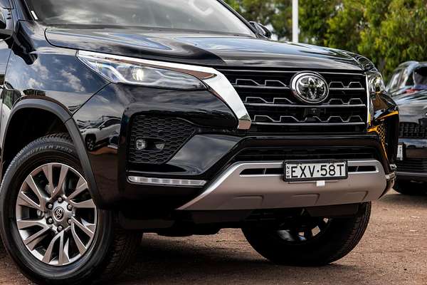 2023 Toyota Fortuner Crusade GUN156R