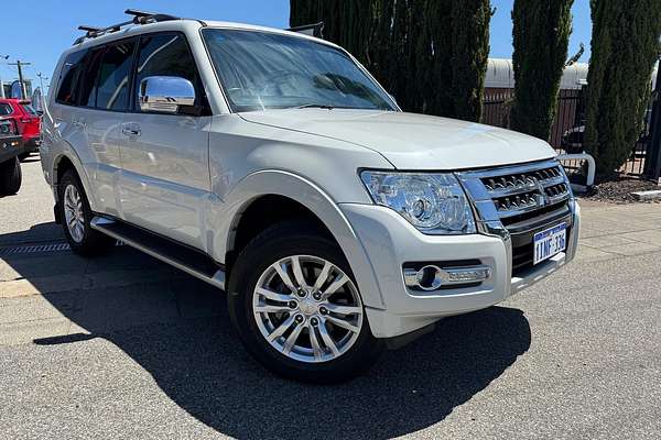 2016 Mitsubishi Pajero GLX NX