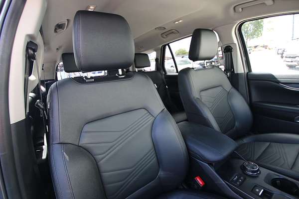 2024 Ford Everest Trend