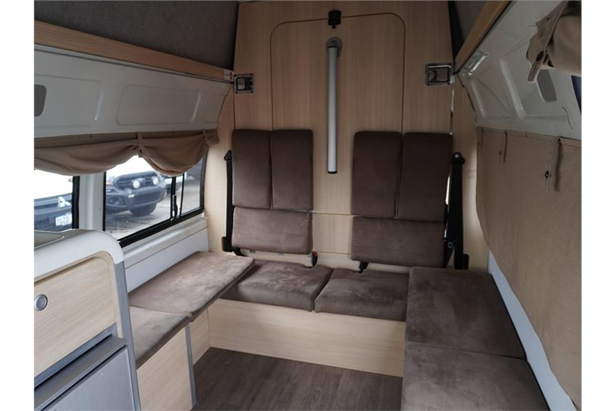 2018 Toyota Hiace TRH221R
