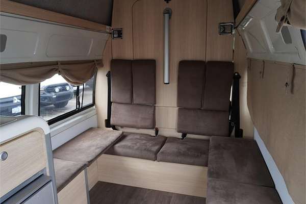 2018 Toyota Hiace TRH221R