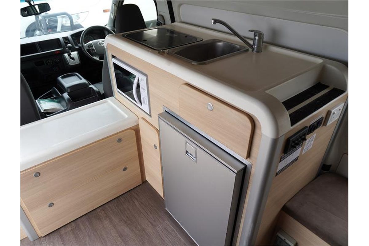 2018 Toyota Hiace TRH221R
