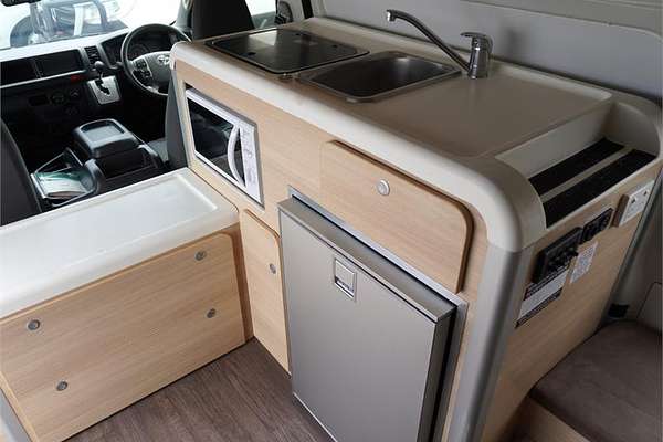 2018 Toyota Hiace TRH221R