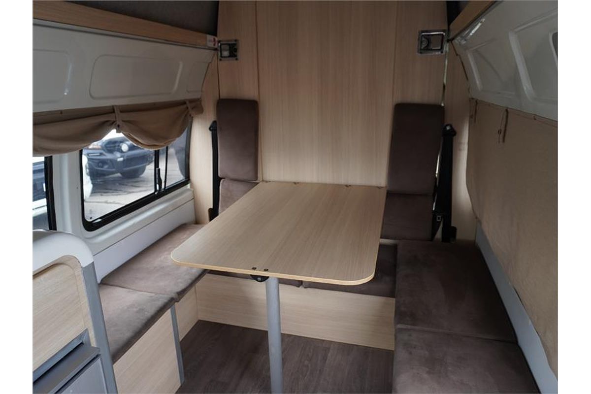 2018 Toyota Hiace TRH221R