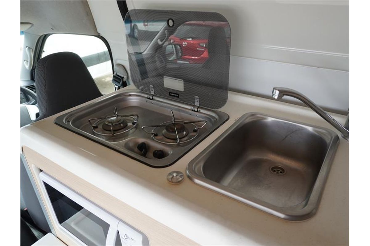 2018 Toyota Hiace TRH221R