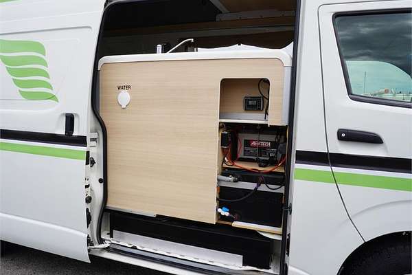 2018 Toyota Hiace TRH221R