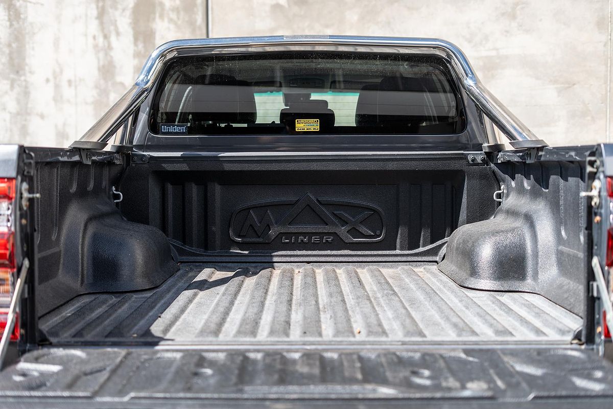 2021 Toyota Hilux SR5 GUN126R 4X4