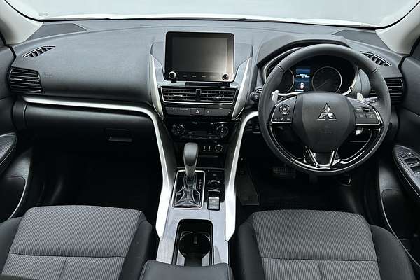 2024 Mitsubishi Eclipse Cross LS YB