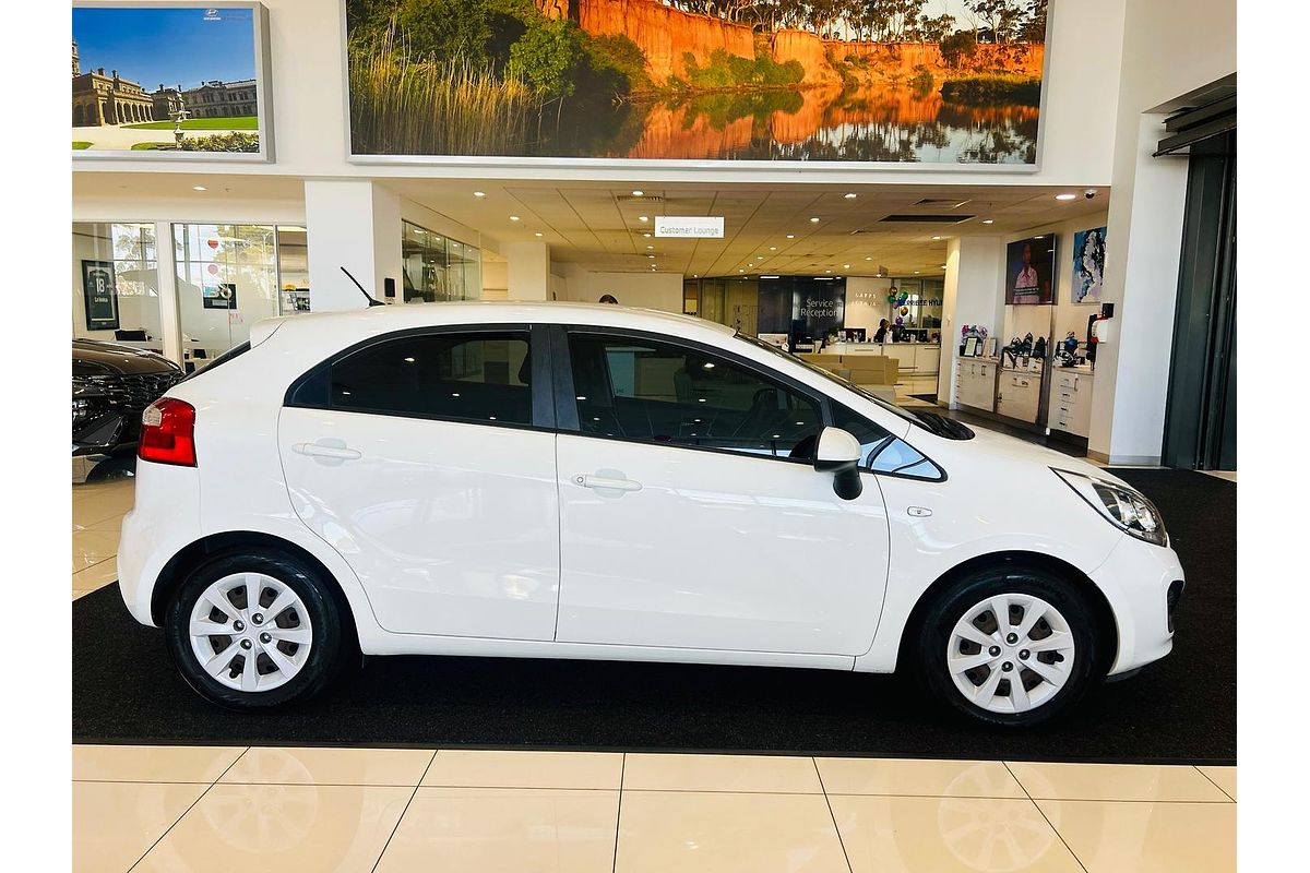 2013 Kia Rio S UB