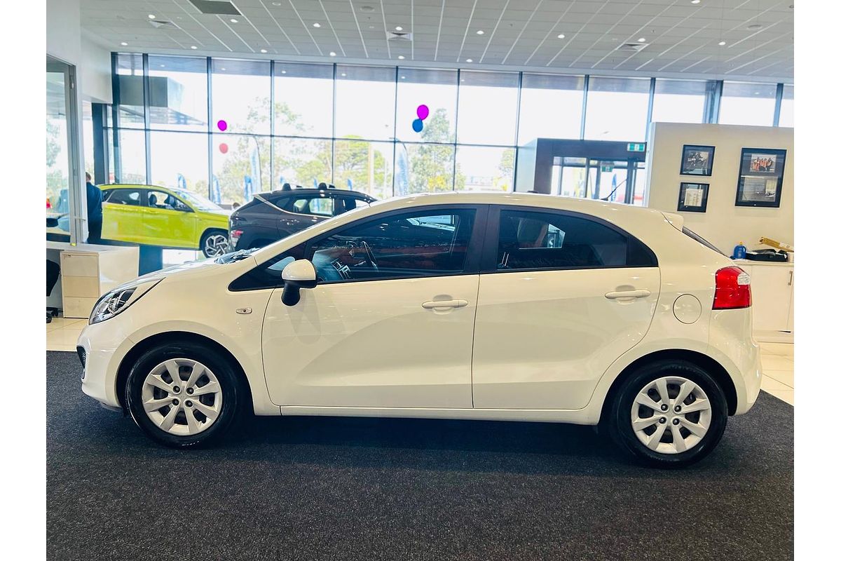 2013 Kia Rio S UB