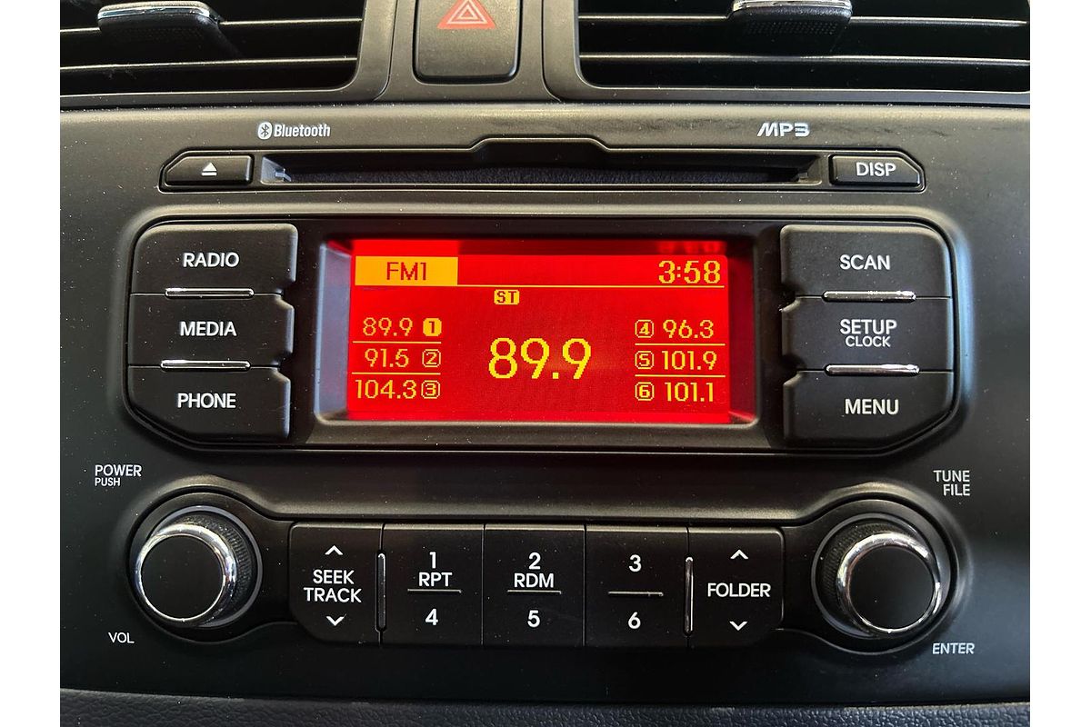 2013 Kia Rio S UB