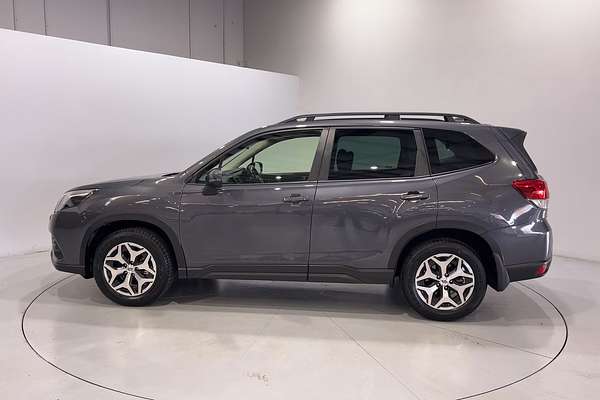 2022 Subaru Forester 2.5X S5